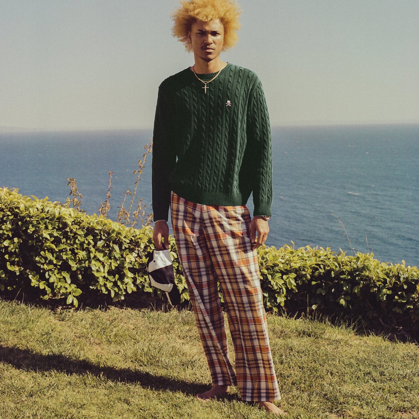 Men's Extra-Soft Lightweight Cable Knit Skull Sweater