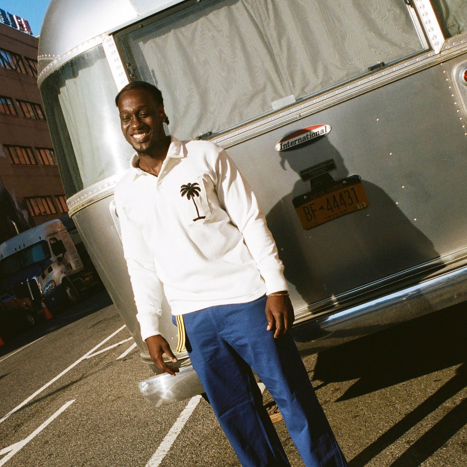 Male model wearing the Fiji 1924 Rugby.