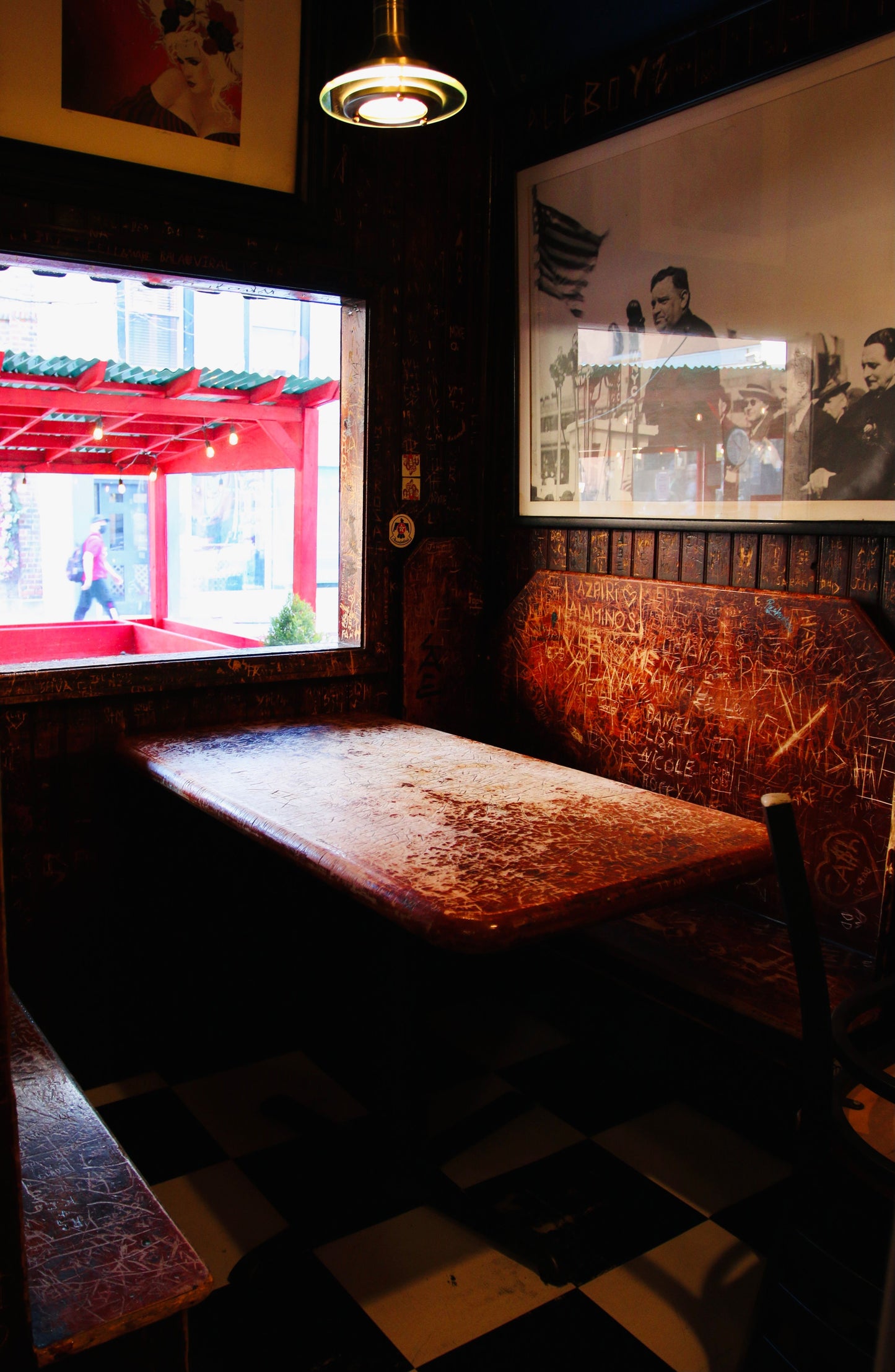 Table inside of John's Pizza