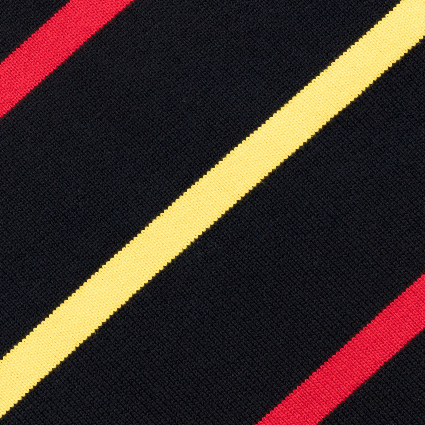 Detail of horizontal stripes.