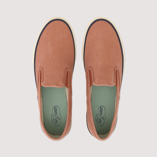 Unisex Cloud Slip On Deck Sneaker Washed Red